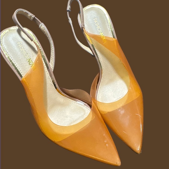 Fashion Nova Tan Clear Block Heels - Size 10 - Picture 1 of 9